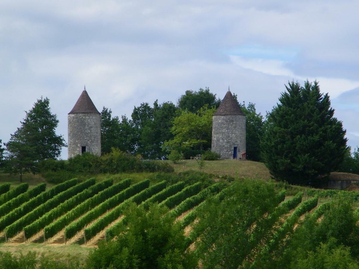 La Ferme De Bousserand Pontours 外观 照片